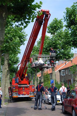 2008/221/20080727 007 Afhijsen Ibisstraat.jpg